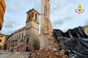 Earthquake: civic tower in Norcia