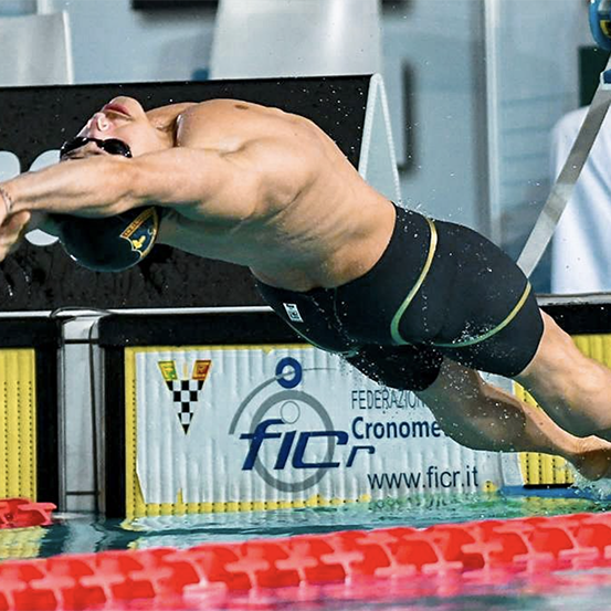 Matteo Restivo in vasca